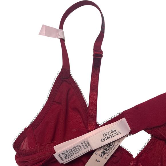 Victoria's Secret Shine Unlined Low-Cut Demi Bra Hearts Red Lacquer Size 32B - Picture 3 of 4